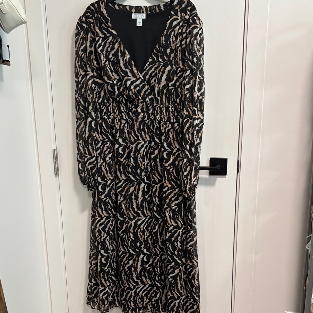 sofia by sofia vergara Black Tan Cream Long Sleeve Wrap Dress